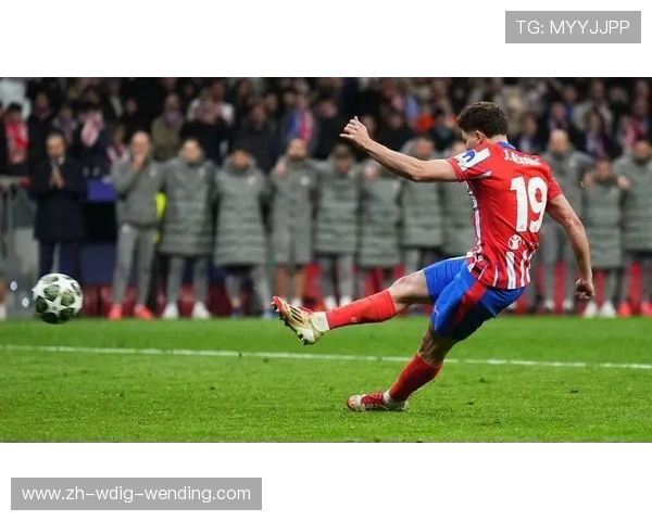 欧冠“萨姆特雷”事件全貌：裁判判罚与争议回顾